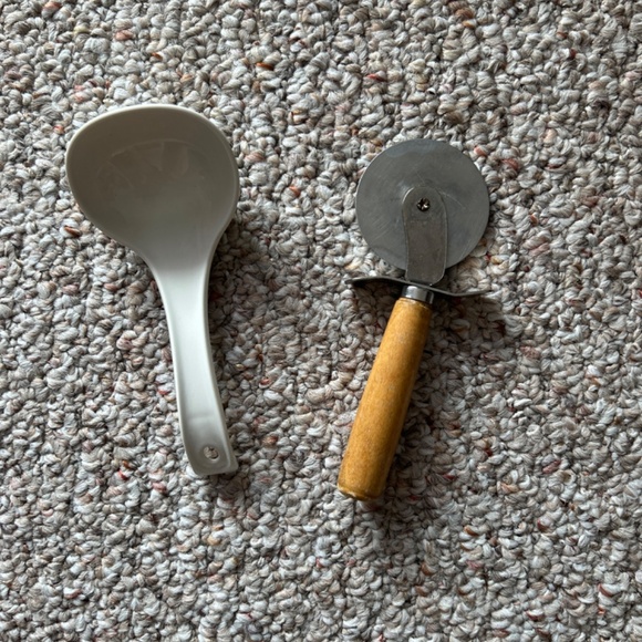 Kitchen Gadgets - Picture 3 of 10